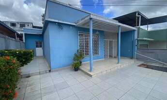 Imagem: Casa na Av Ayrão, 4 dormitórios ótimo