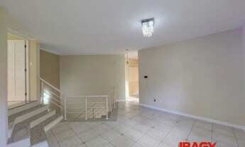 Imagem 7: Excelente Casa 4 dormitório(s) em João Paulo - Florianópolis