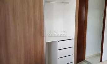 Imagem 6: Apartamento com 2 quartos disponível para locação no bairro Santa Mônica em Uberlândia - M