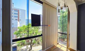 Imagem 2: Apartamento com 2 quartos e 1 vaga a venda no bairro Passo da Areia