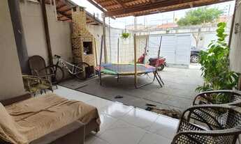 Imagem: OPORTUNIDADE ABAIXO DO MERCADO! CASA NO