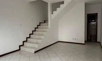 Imagem 2: COLUBANDÊ - DUPLEX 2 QTS ESPAÇOSO - OPORTUNIDADE!