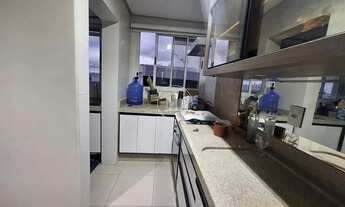 Imagem 2: Apartamento com 2 quartos sendo 1 suíte, 1 vaga. Capoeiras - BRN