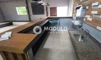 Imagem 5: Casa comercial disponível para locação no bairro Fundinho