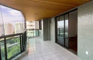 Imagem 5: Apartamento 3 Quartos com Vista Lateral Mar