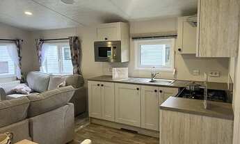 Imagem 5: LINDA CASA COM 2 QUARTOS