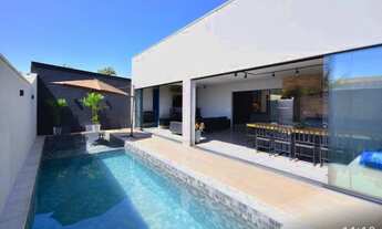 Imagem 4: Casa para venda tem 246 metros quadrados com 3 suites, piscina,Jardim Atlântico - Goiânia