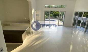 Imagem 2: Santana de Parnaíba - Casa de Condomínio - Alphaville