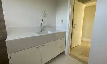 Imagem 6: Maravilhoso apartamento reformadissimo 3 suítes em ótima localização