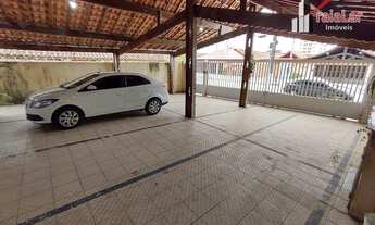 Imagem 2: Casa Térrea em Condomínio Fechado com 1 Dormitório Sala Cozinha Banheiro e Quintal, à vend