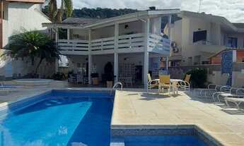 Imagem 3: Casa para aluguel diária possui 300 metros quadrados com 5 quartos em Tabatinga - Caragua