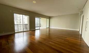 Imagem 3: Apartamento para aluguel 200 metros quadrados com 2 suítes e 3 vagas no melhor do Itaim B