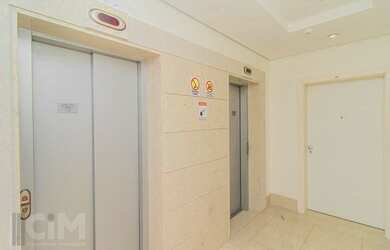 Imagem 3: PORTO ALEGRE - Conjunto Comercial/Sala - Floresta