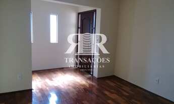 Imagem: Casa com 3 suítes, 230² à venda por R$