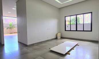 Imagem 3: Casa em Condomínio Portal do Sol Green R$ 2.390.000,00