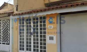 Imagem 2: Casa Comercial para Locação em Jundiaí, VILA RIO BRANCO, 3 dormitórios, 4 banheiros, 3 vag