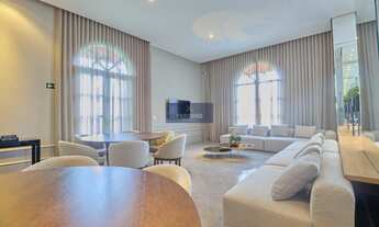 Imagem 6: Apartamento no Edificio Maison Champagnat, Mercês, 2 suítes, 2 vagas, 91m, varanda com chu