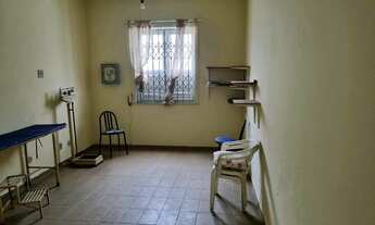 Imagem 4: Santa Rosa casa de vila sala dois mais anexo sala quarto banheiro e Niterói - RJ