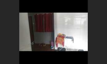 Imagem: República - Dividir ap com mais uma menina