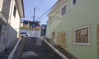 Imagem: Casa com 01 Dormitório, sala, cozinha