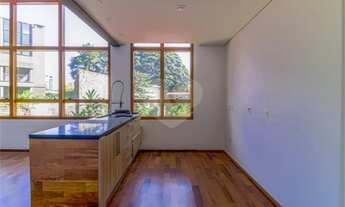 Imagem 4: PINHEIROS, APTº. ÚNICO