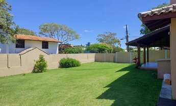 Imagem 3: Casa excelente no bairro Rio Tavares em Florianópolis - acesso a trilha para praia a 100 m