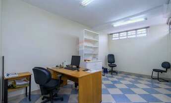 Imagem 7: Casa para venda tem 487 metros quadrados com 13 quartos em Pacaembu - São Paulo - SP