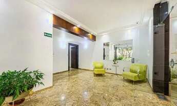 Imagem 2: Apartamento para aluguel e venda possui 65 metros quadrados com 2 quartos