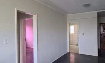 Imagem 5: Apartamento com 2 quartos sendo 1 suíte no Edifício José Leal Martins, Nazaré