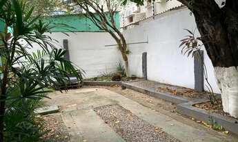 Imagem 2: Casa para Locação em Recife, Graças, 4 dormitórios, 2 banheiros, 3 vagas