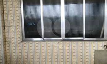 Imagem 3: Duas casas no mesmo terreno. [VP