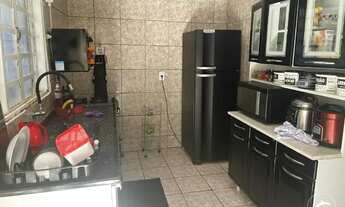 Imagem 4: QNQ 2 - Casa 3 quartos avenida comercial