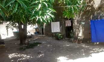 Imagem 3: Terreno com casa para vender