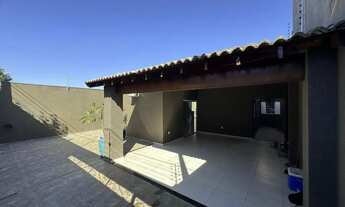 Imagem 2: Casa a venda de 3 Quartos, suíte, 242m2 no Parque das AMORAS 2 Região Represa/Damhas