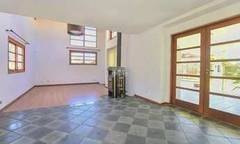 Imagem 6: Imóvel para venda possui 275 metros quadrados com 3 quartos em Centro - Pinhais - PR