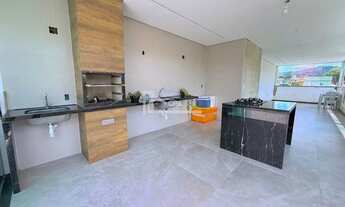 Imagem 3: Cobertura com Armários Planejados 3 quartos sendo 1 suíte, 200m² no Bairro Boa Vista em Be