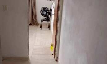 Imagem 3: VENDO CASA PRÓX AO COMPLEXO 8