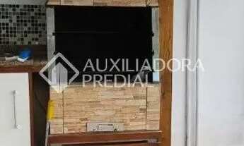 Imagem 7: Ampla casa com piscina à venda no bairro São José