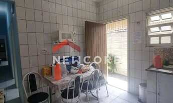 Imagem 4: Casa em Avenida Anita Barrella - Maracanã - Praia Grande/SP