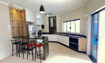 Imagem: Casa com 3 dormitórios para alugar, 270