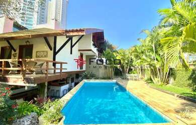 Imagem 2: Casa / Condomínio Jd. Colinas / 06 Dormitórios / 520m² / São José dos Campos