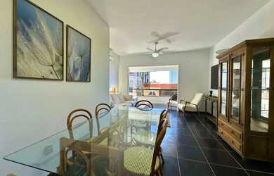 Imagem 7: A 1 QUADRA DO MAR! Amplo 2 Dorms + Suíte, Sacada e Churrasqueira!