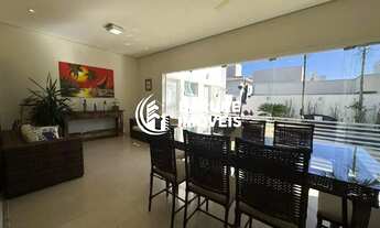 Imagem 6: Casa de condomínio 5 quartos 4 suítes para aluguel no bairro RESIDENCIAL BEIRA DA MATA