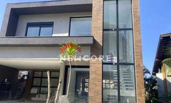 Imagem: Casa de condomínio em Alameda Safira