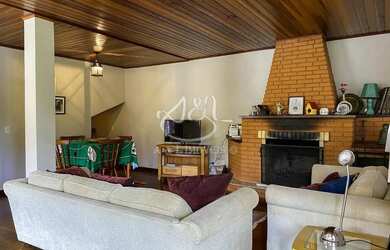 Imagem 5: Casa em Alto do Capivari - Vila Abernéssia - Campos do Jordão/SP