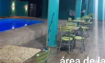 Imagem 5: Casa com Piscina na Quadra do Mar