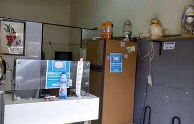 Imagem 4: Ponto comercial/Loja/Box para venda possui 130 metros quadrados