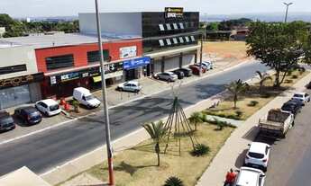 Imagem 6: Loja frente avenida pé direito duplo portas elétricas prédio com pele de vidro