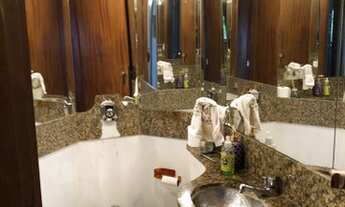 Imagem 4: Jardim Oceânico prox. Metrô 160m² varandão 3 quartos/1 suíte + dep. Compl. 2 vagas!