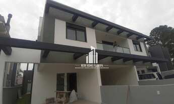 Imagem: Casa nova com excelente padrão de construção